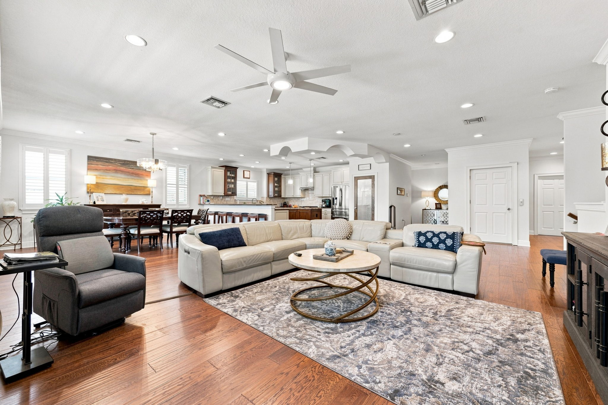 Living Room5