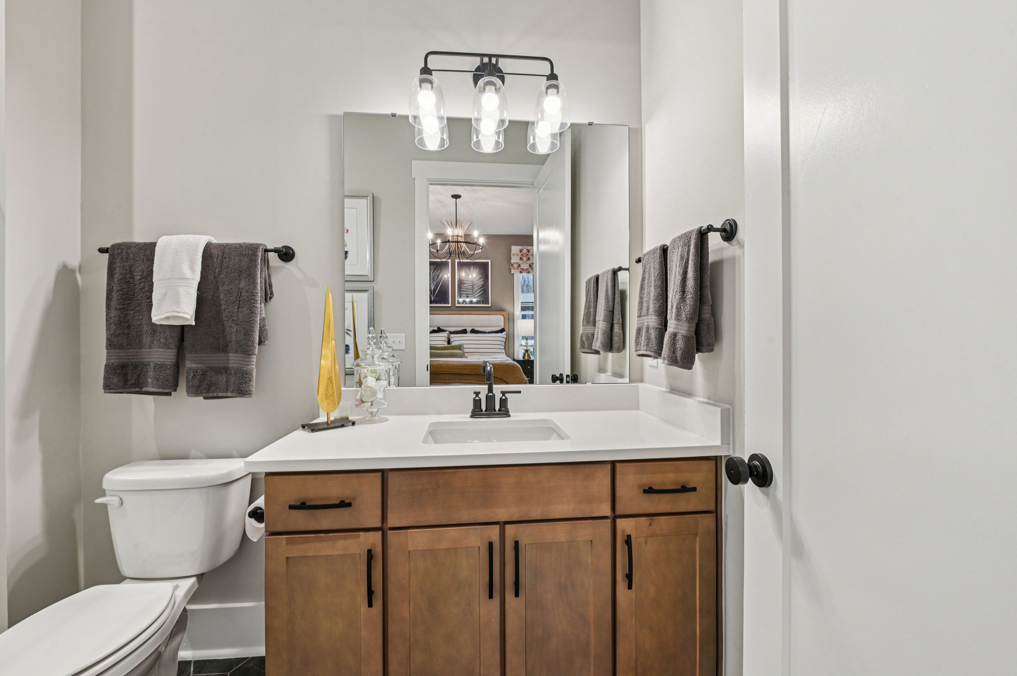 Gaines Trl-S3012-042.jpg