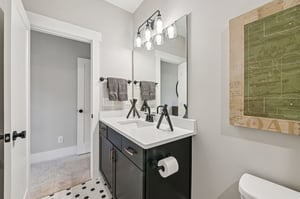 Gaines Trl-S3012-050.jpg