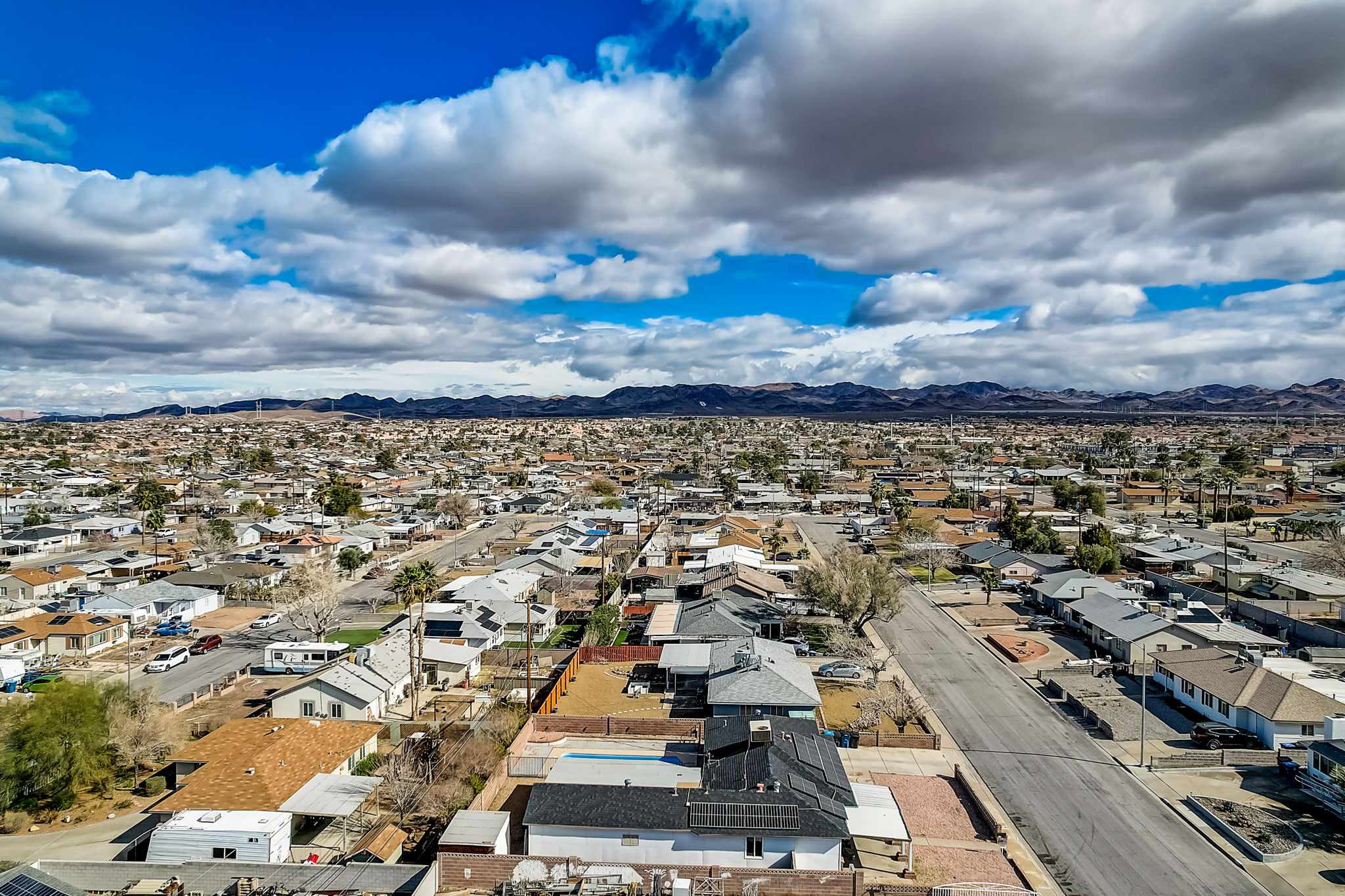 Hickory St-057