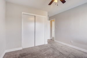 Hickory St-024