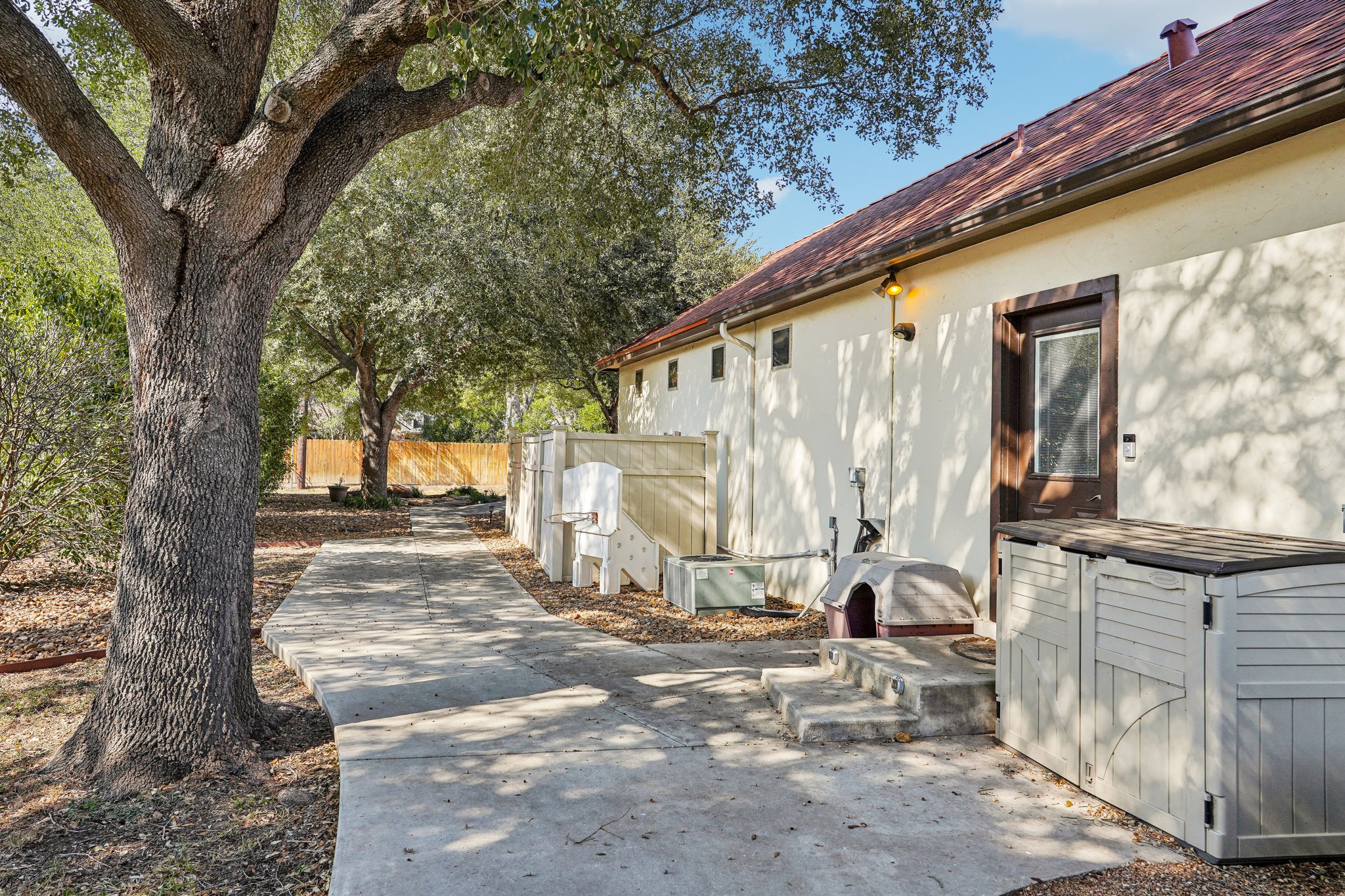 Las Brisas Blvd-042.jpg