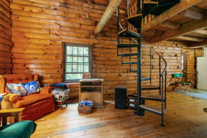  Photo 33