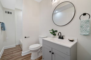  Photo 31