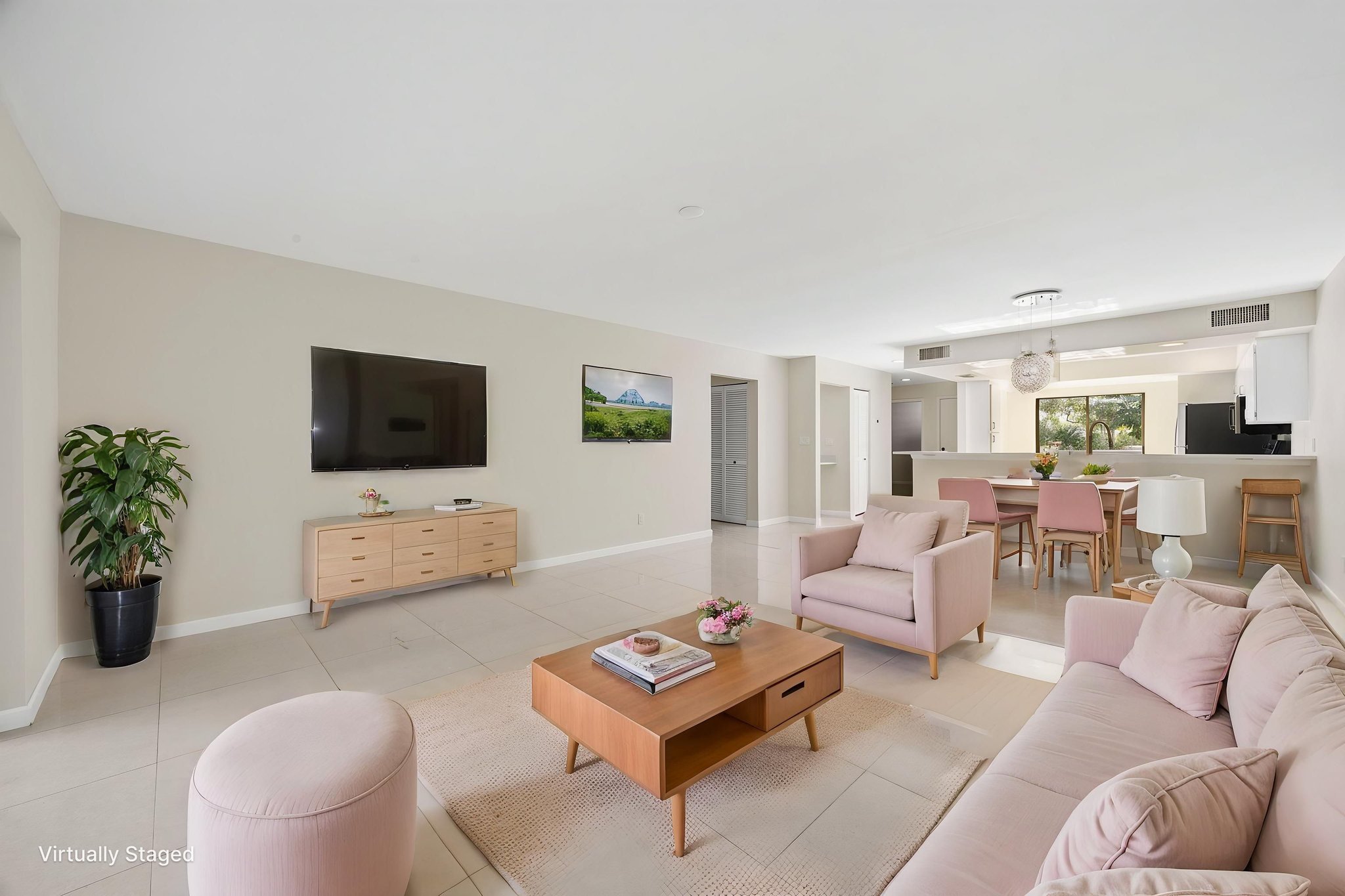 IMG_8156 virtually staged.jpeg