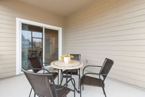 Screened-in Porch