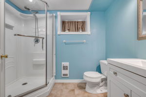  Photo 31