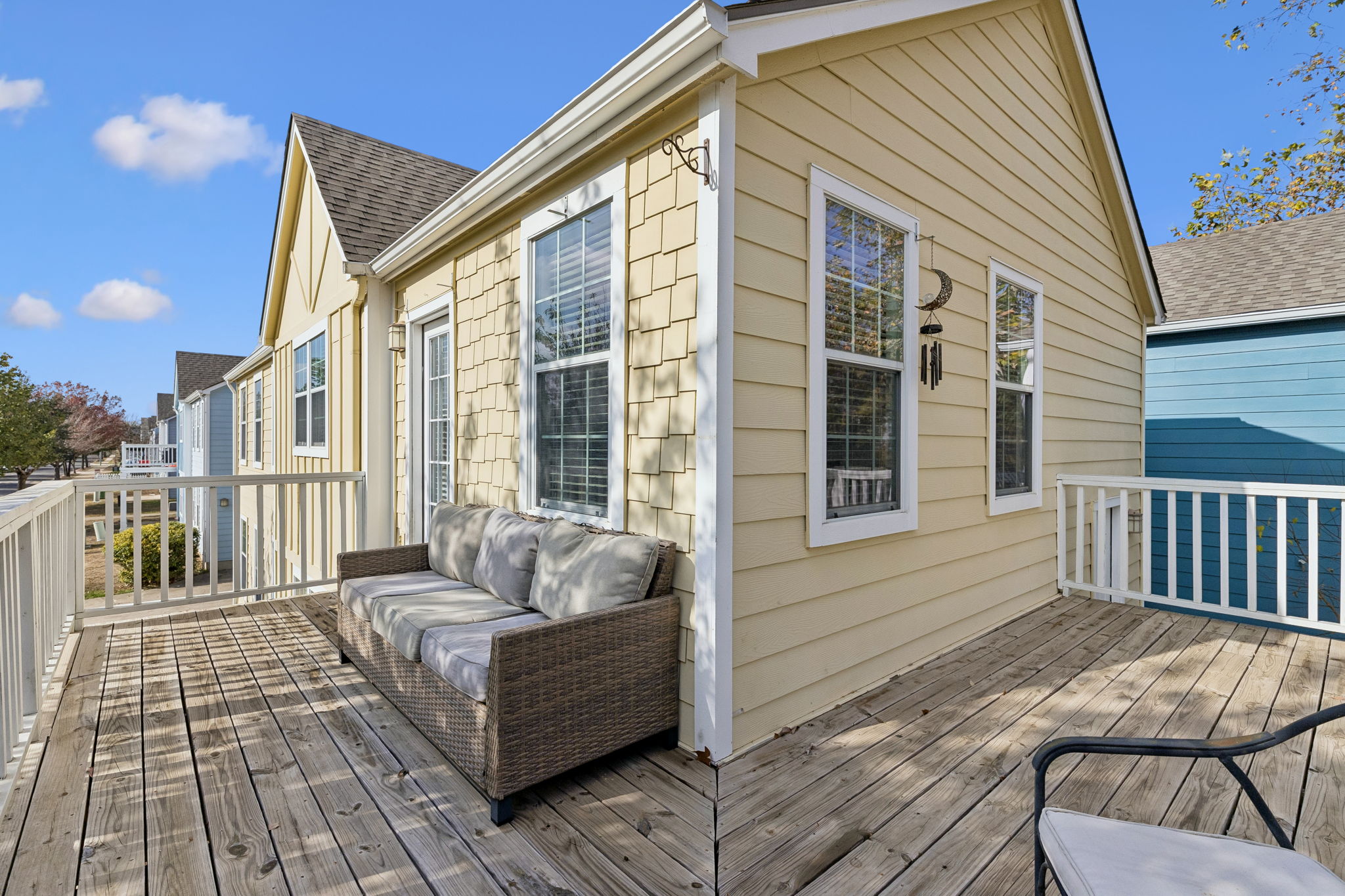 Upstairs Porch Full View