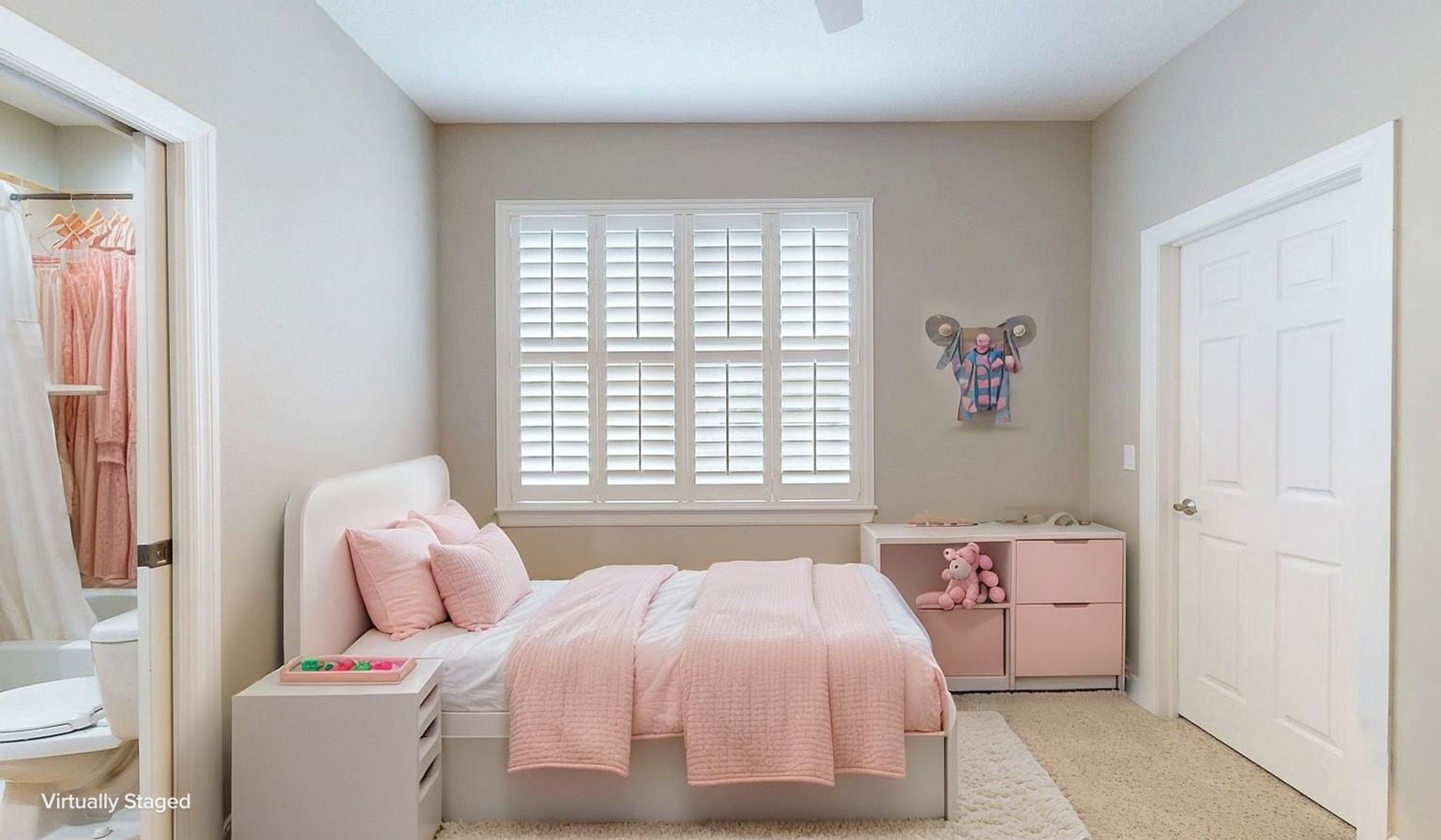 Hesperides Bedroom 5-120 virtually staged.jpeg