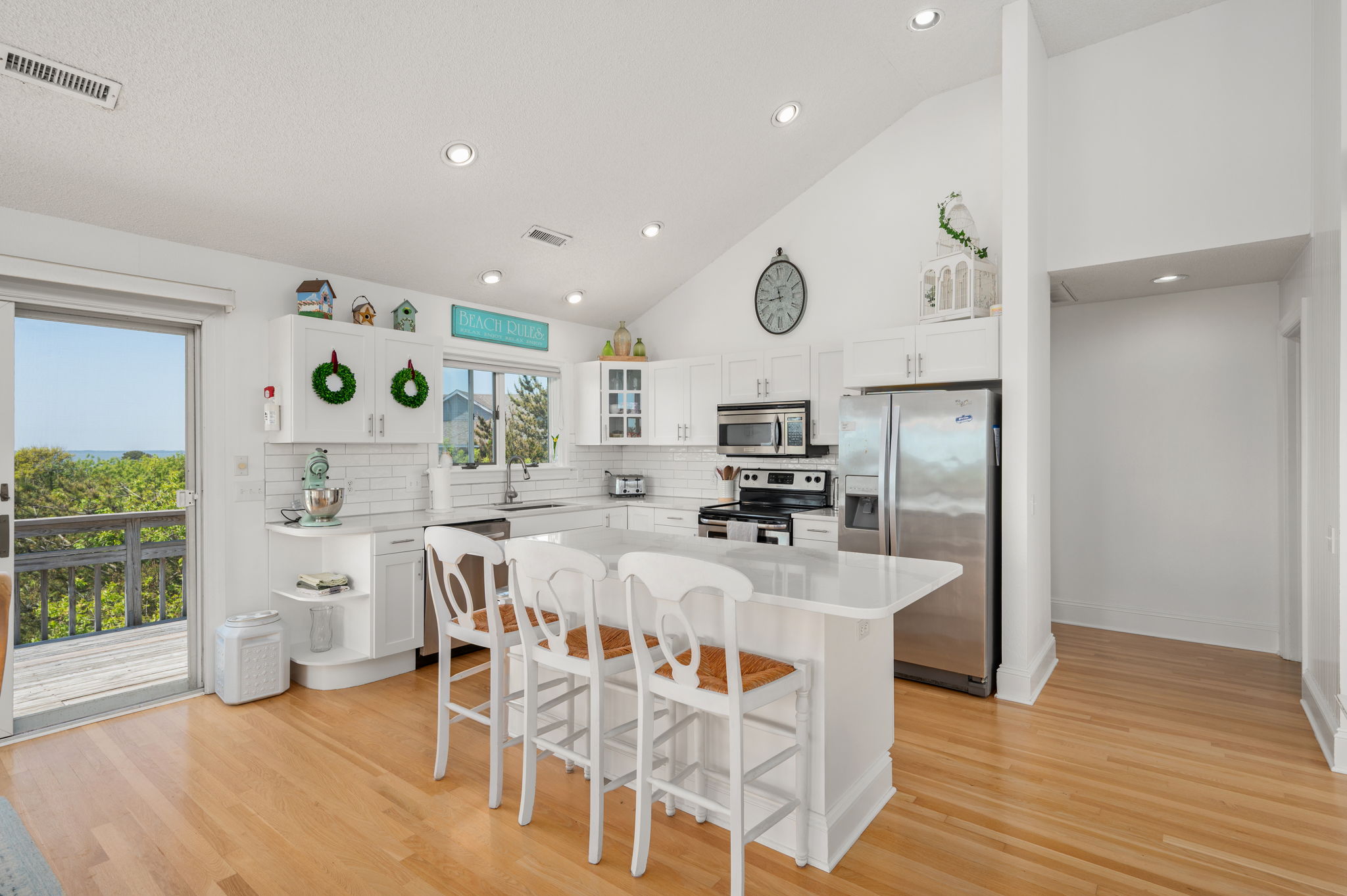 116-Snipe-Ct-TL-Kitchen