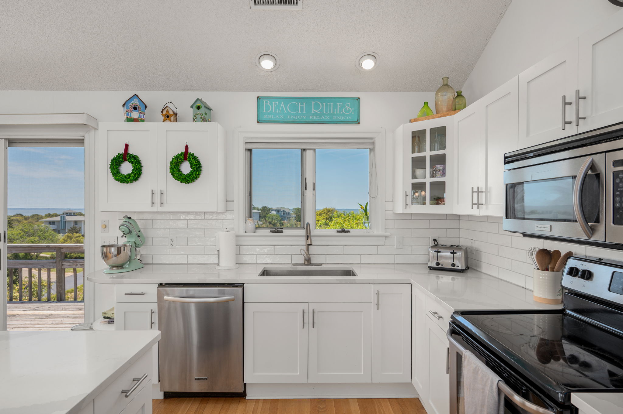 116-Snipe-Ct-TL-Kitchen-V4