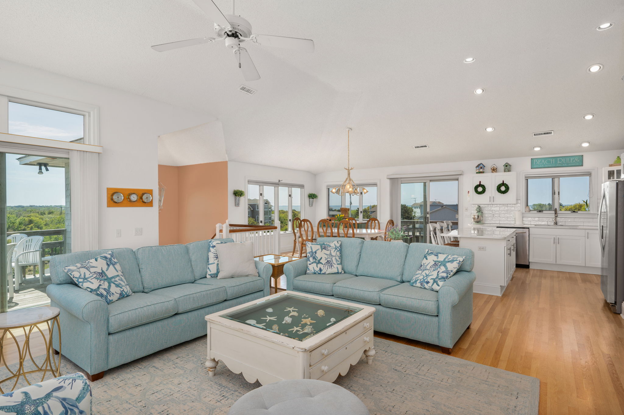 116-Snipe-Ct-TL-Living-V8