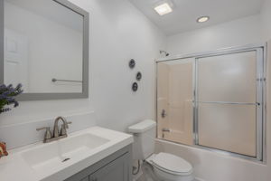 116-Snipe-Ct-BL-Full-Bath