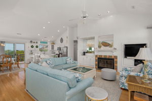 116-Snipe-Ct-TL-Living-V7