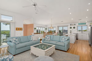 116-Snipe-Ct-TL-Living-V8