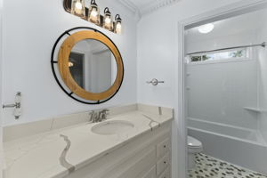  Photo 43