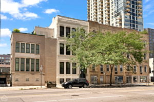 1160 N La Salle Dr - Unit 1_002
