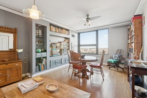 S Michigan Ave 1504-S1803-006.jpg