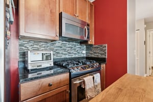 S Michigan Ave 1504-S1803-015.jpg