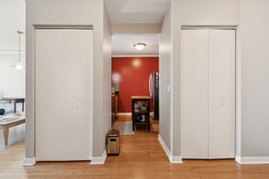 S Michigan Ave 1504-S1803-017.jpg