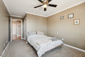 S Michigan Ave 1504-S1803-025.jpg