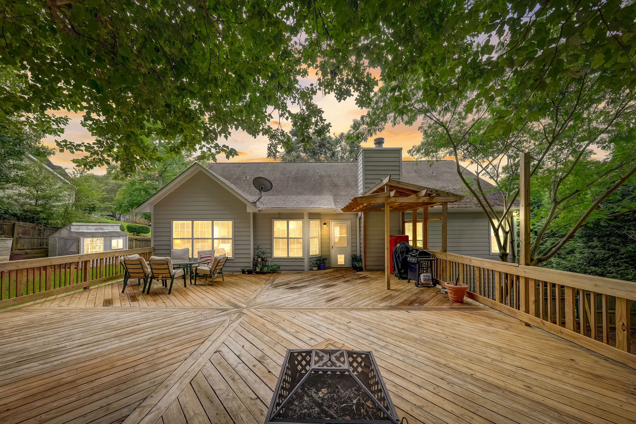 Smoke Hill Ln - VT-002