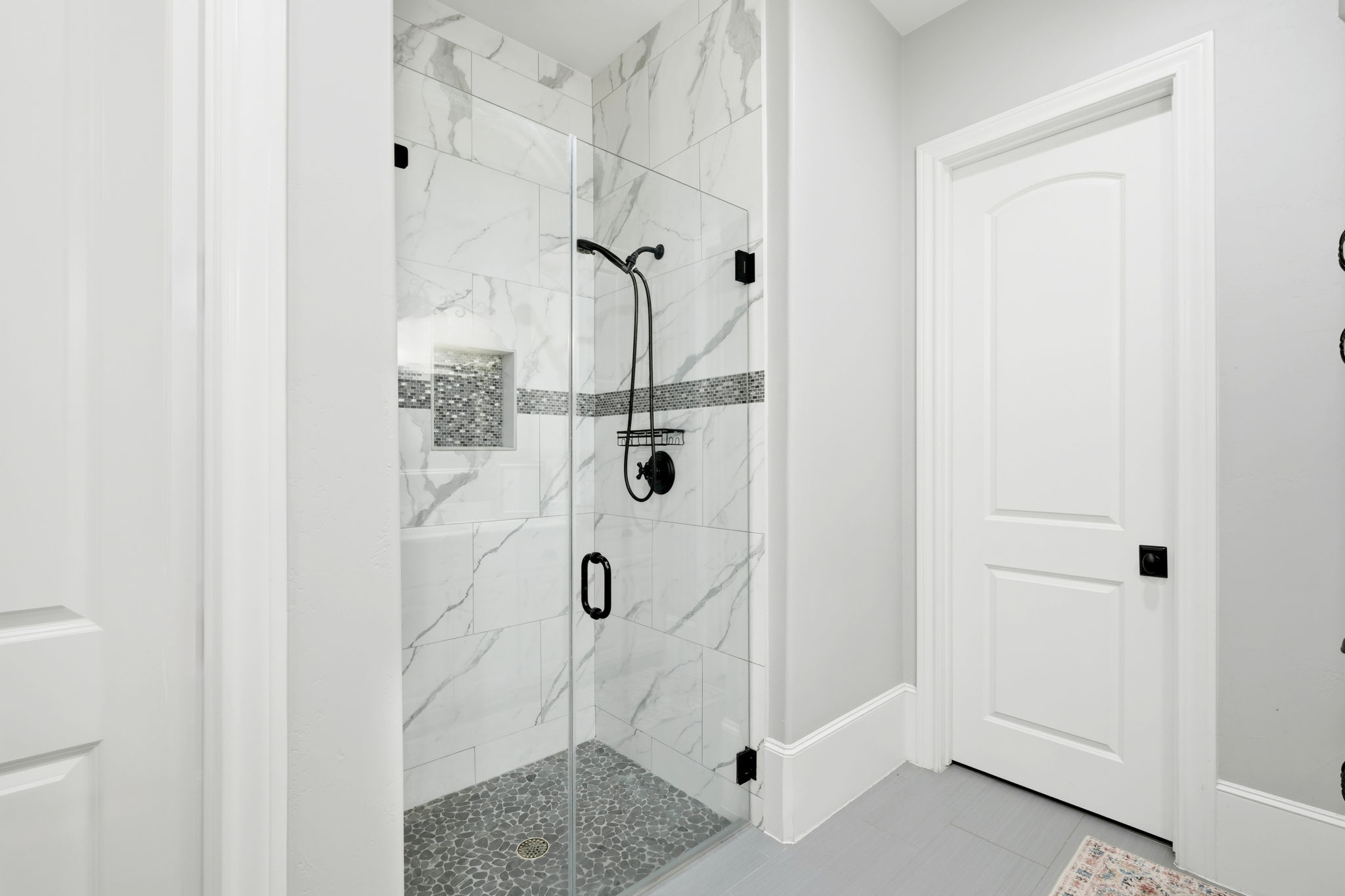 Private Bathroom for Bedroom 2