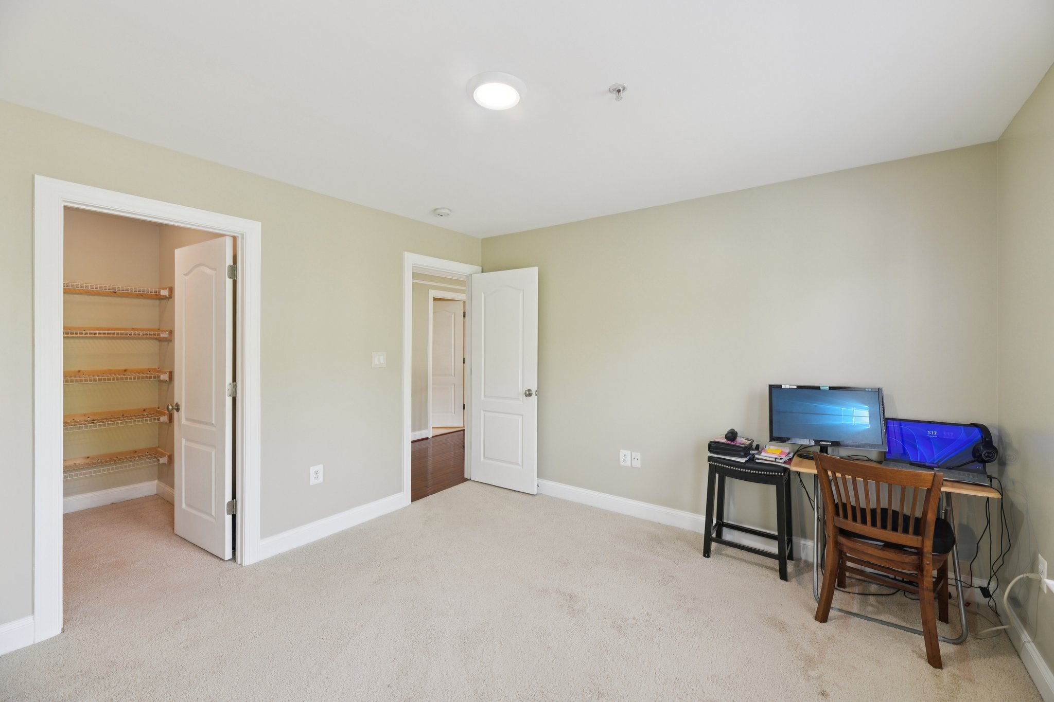 Brigit Ct-S1704-041.jpg