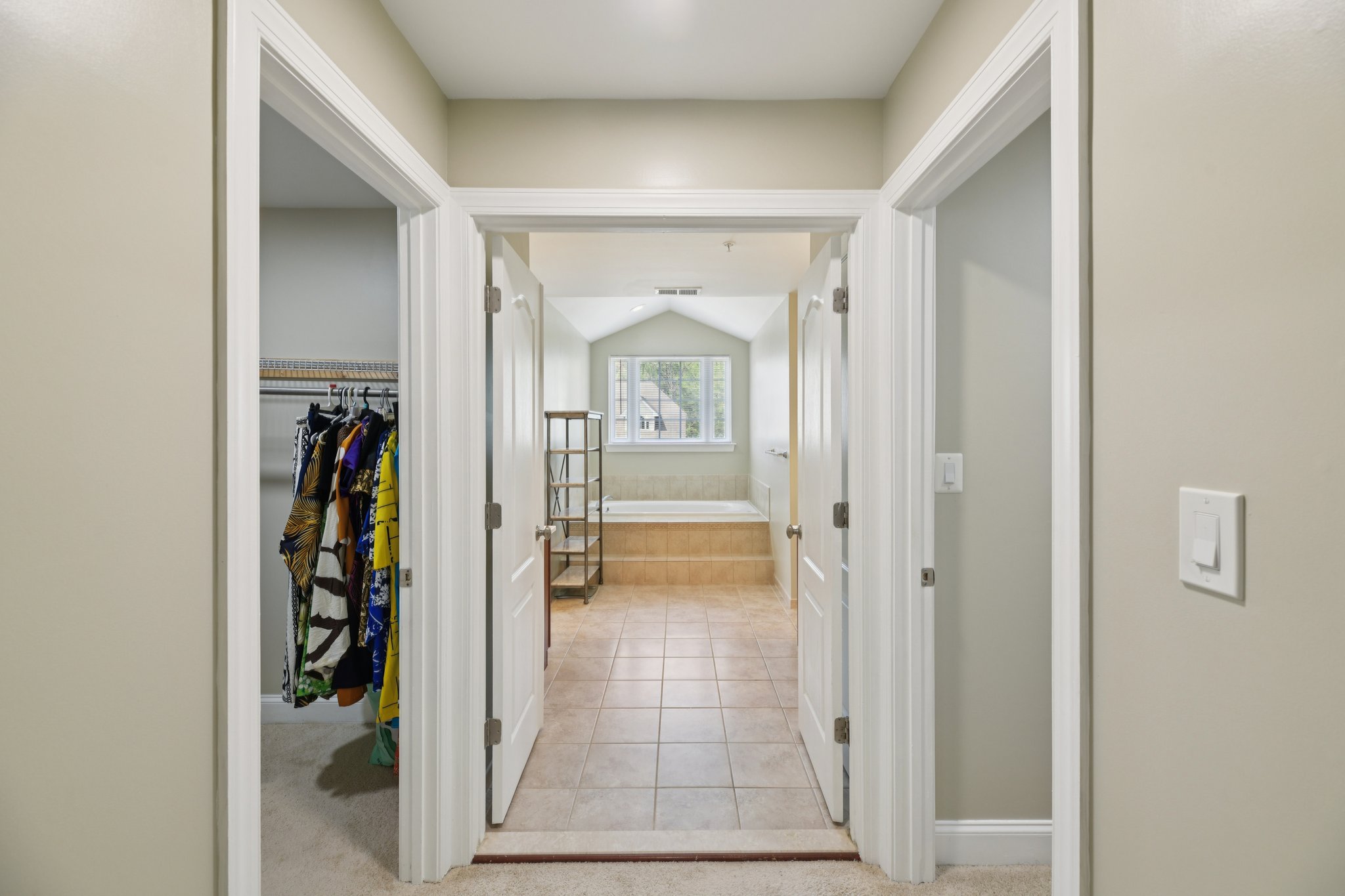 Brigit Ct-S1704-050.jpg