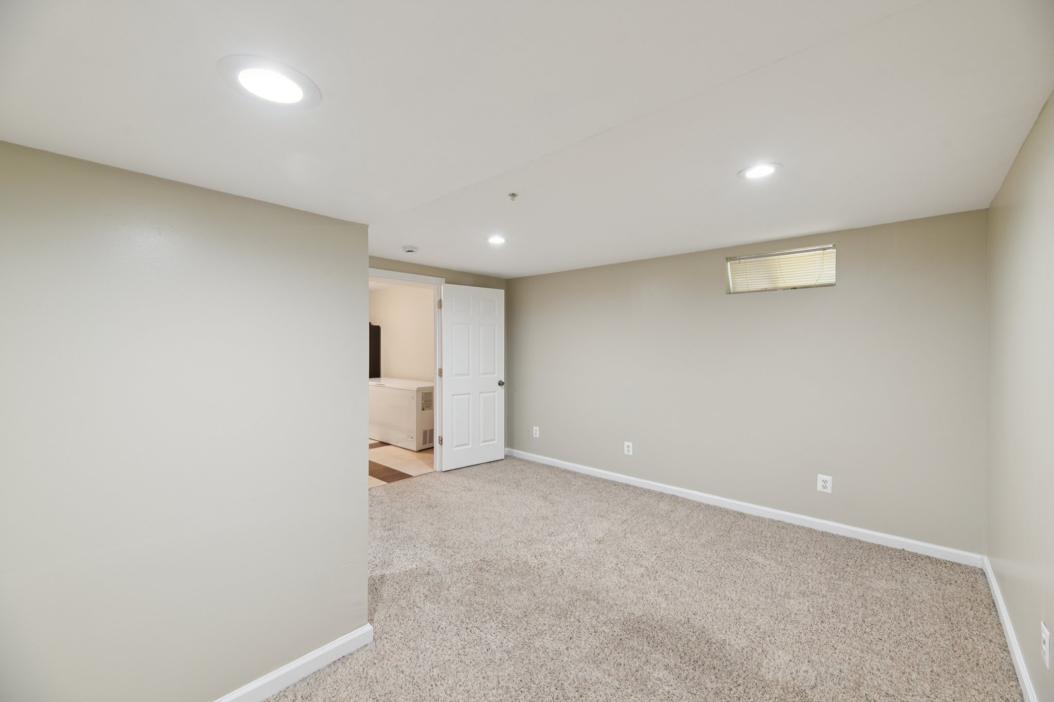 Brigit Ct-S1704-075.jpg