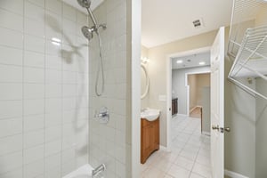 Brigit Ct-S1704-085.jpg