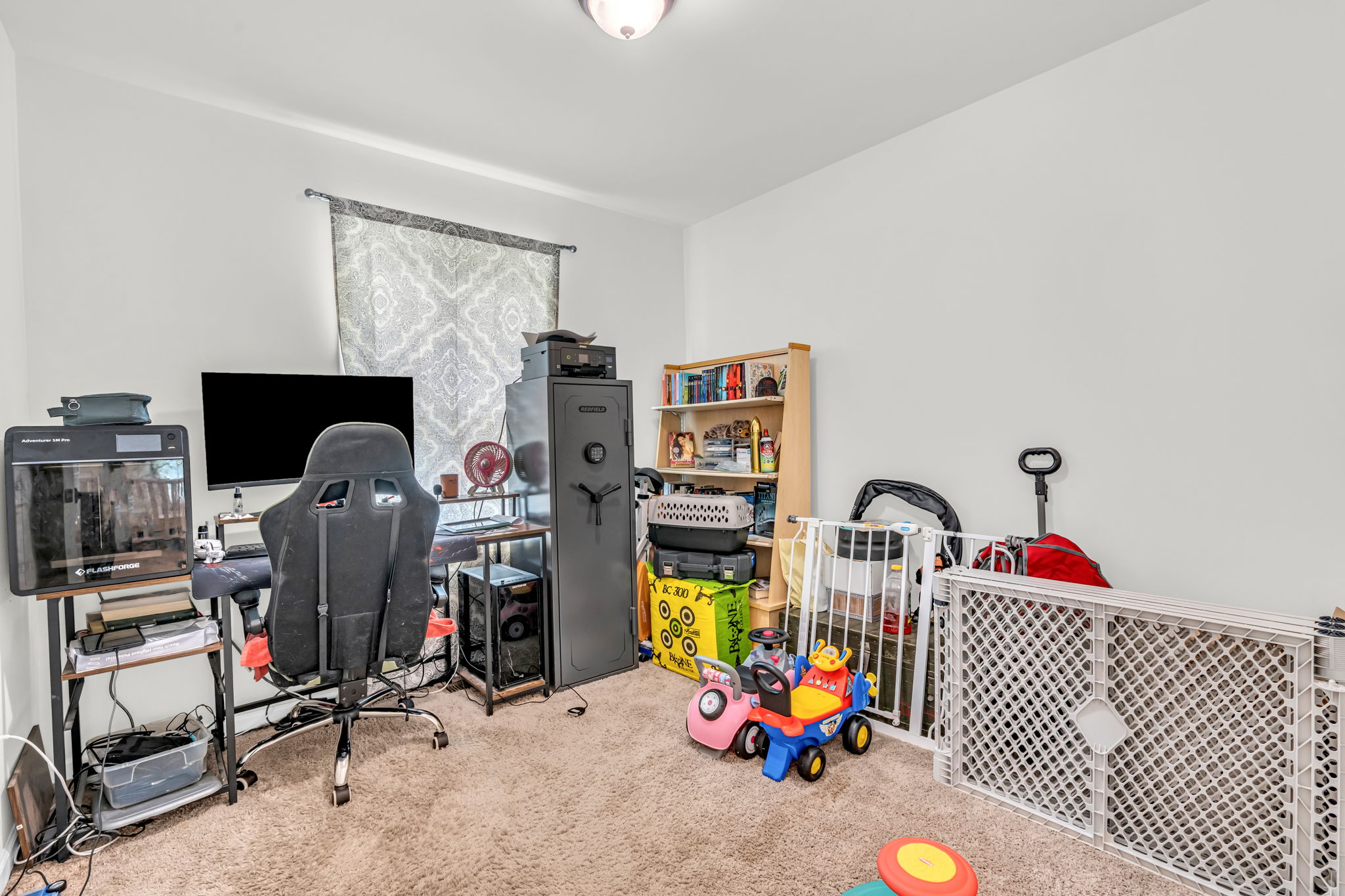  Photo 18
