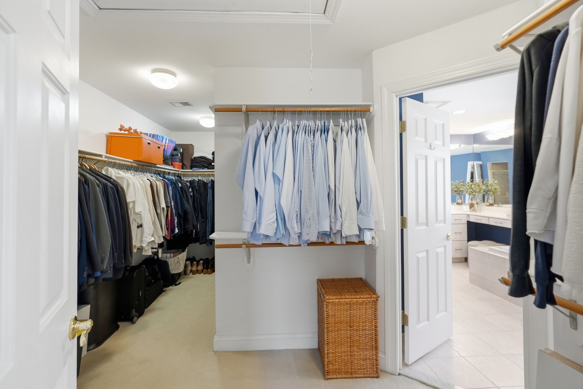 Dual Entry Walk-in Closet