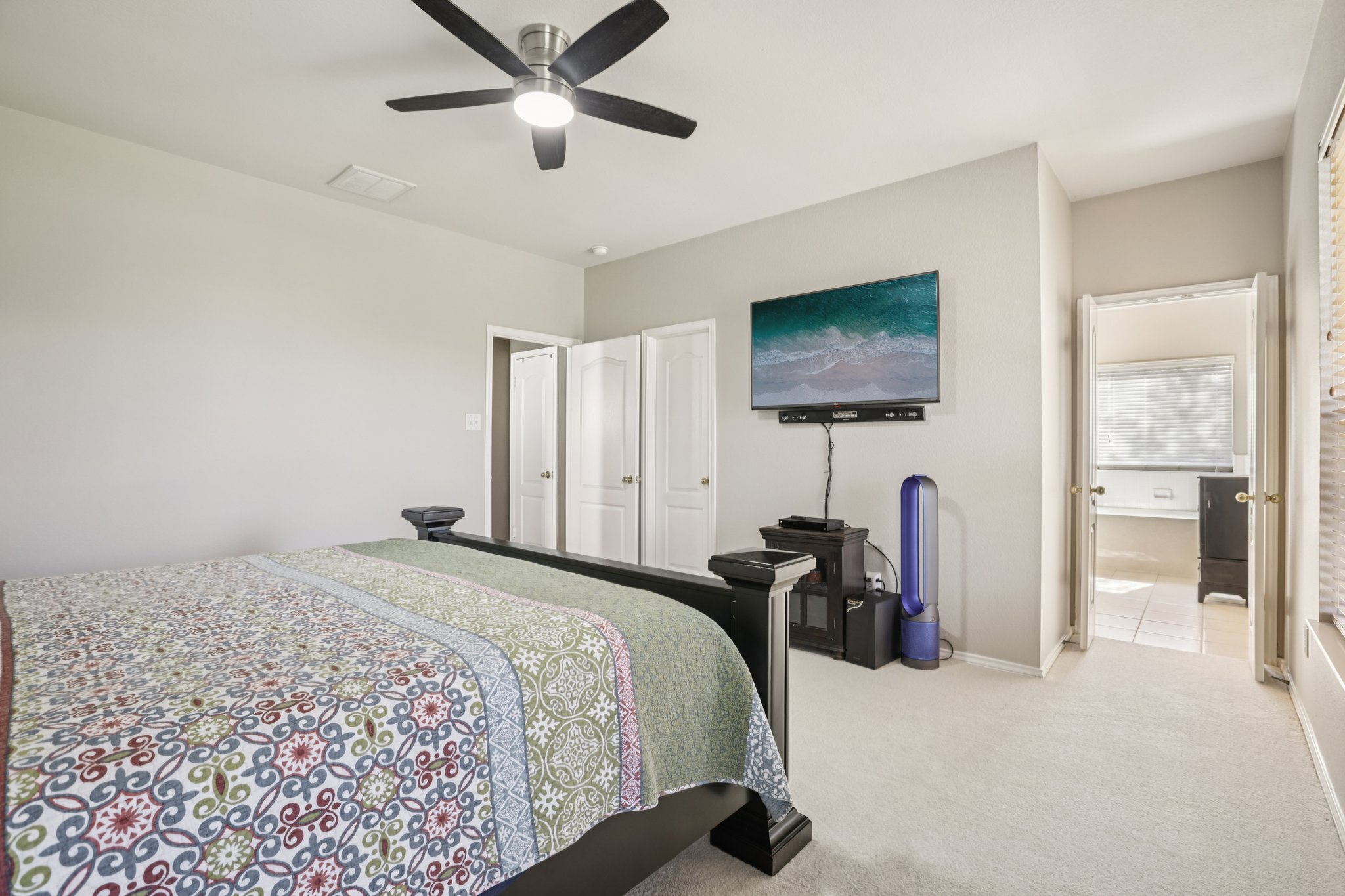 Larch Valley Dr-S2702-033.jpg