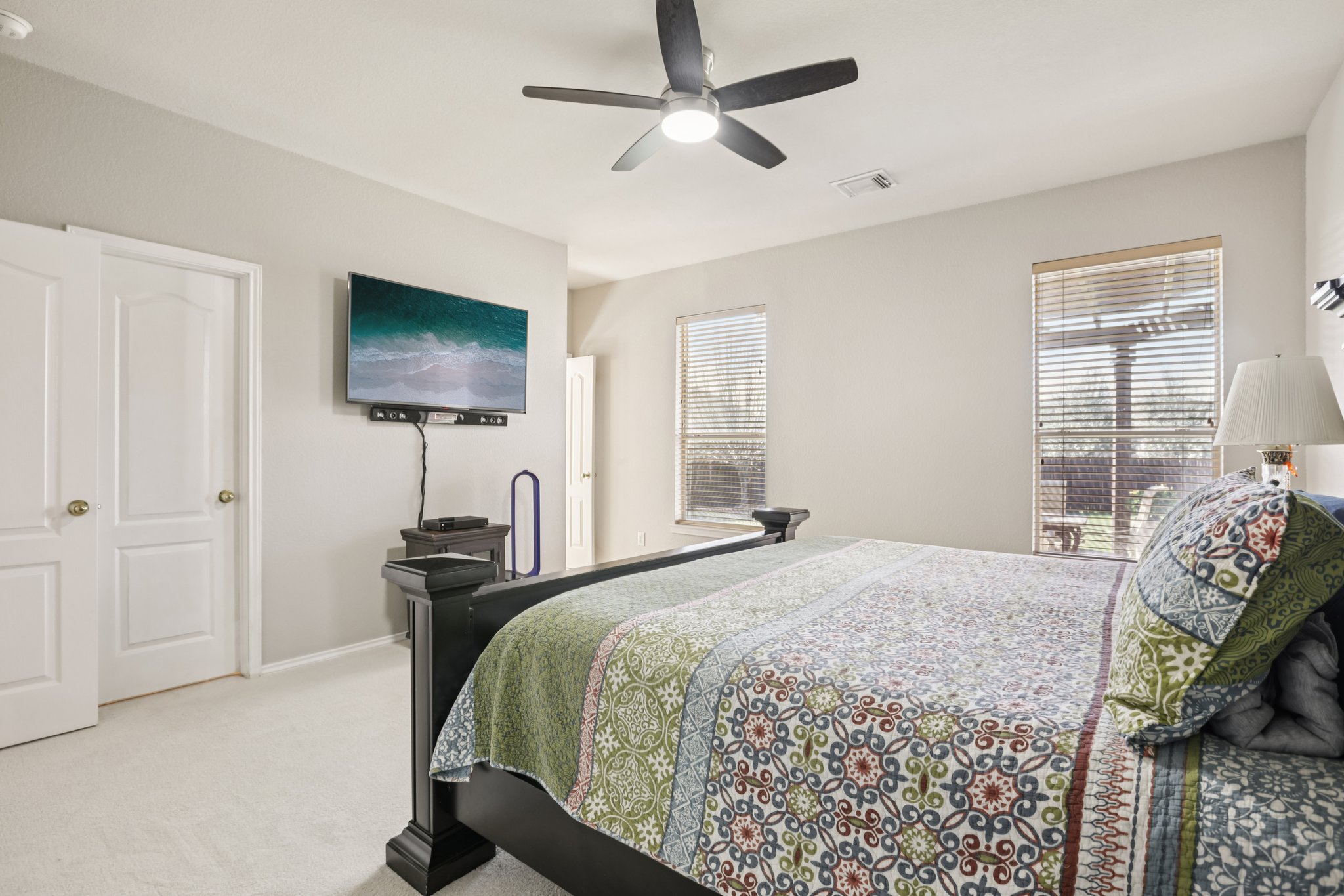 Larch Valley Dr-S2702-034.jpg