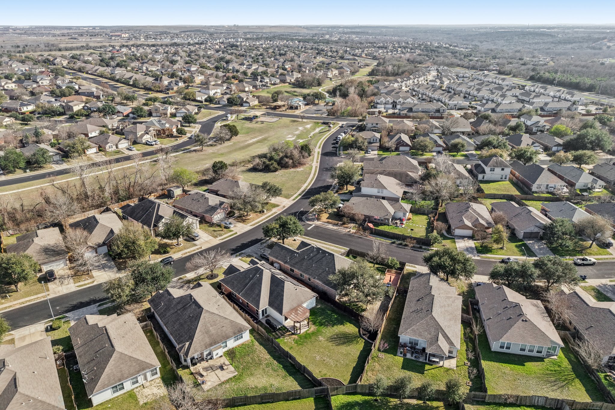 Larch Valley Dr-S2702-071.jpg