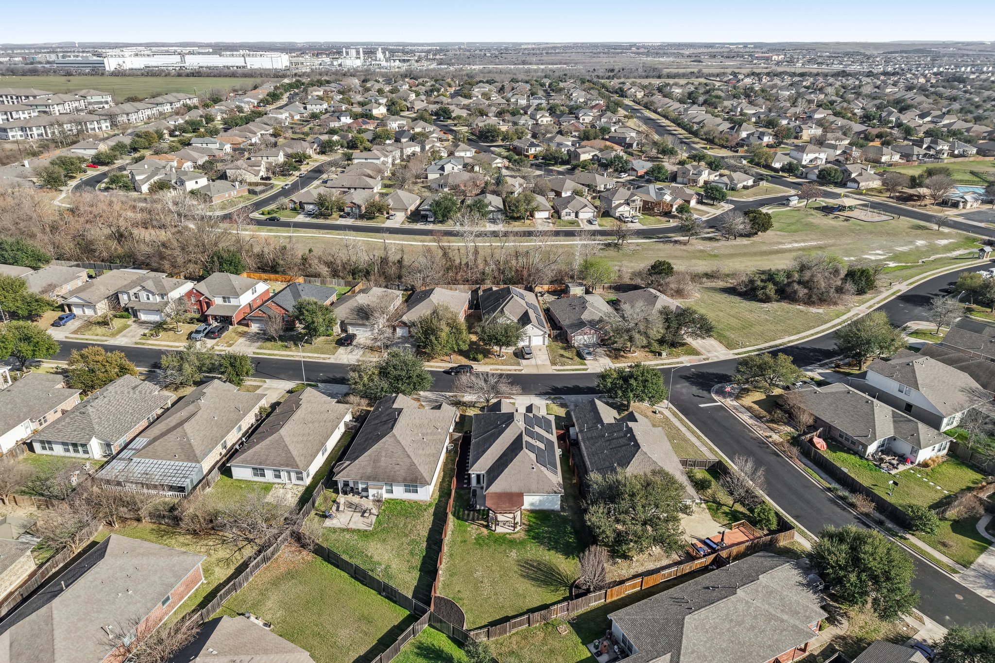 Larch Valley Dr-S2702-072.jpg