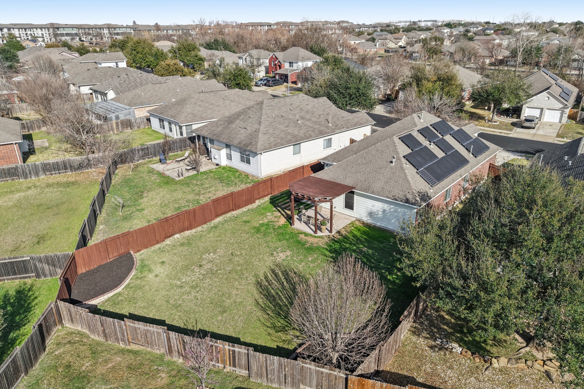 Larch Valley Dr-S2702-074.jpg