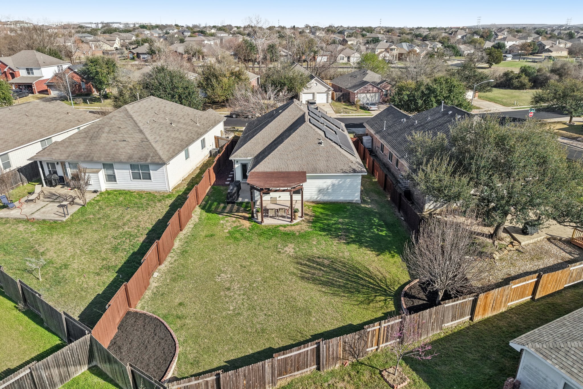 Larch Valley Dr-S2702-075.jpg