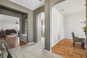 Larch Valley Dr-S2702-010.jpg