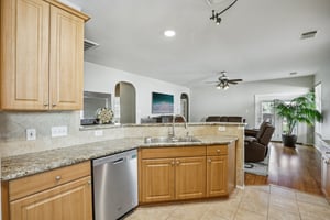 Larch Valley Dr-S2702-019.jpg