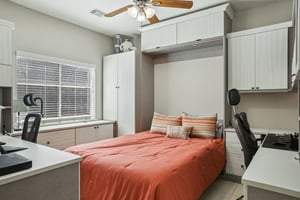 Larch Valley Dr-S2702-048.jpg