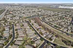 Larch Valley Dr-S2702-068.jpg