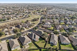 Larch Valley Dr-S2702-071.jpg