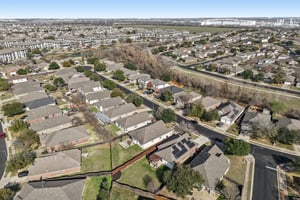 Larch Valley Dr-S2702-073.jpg