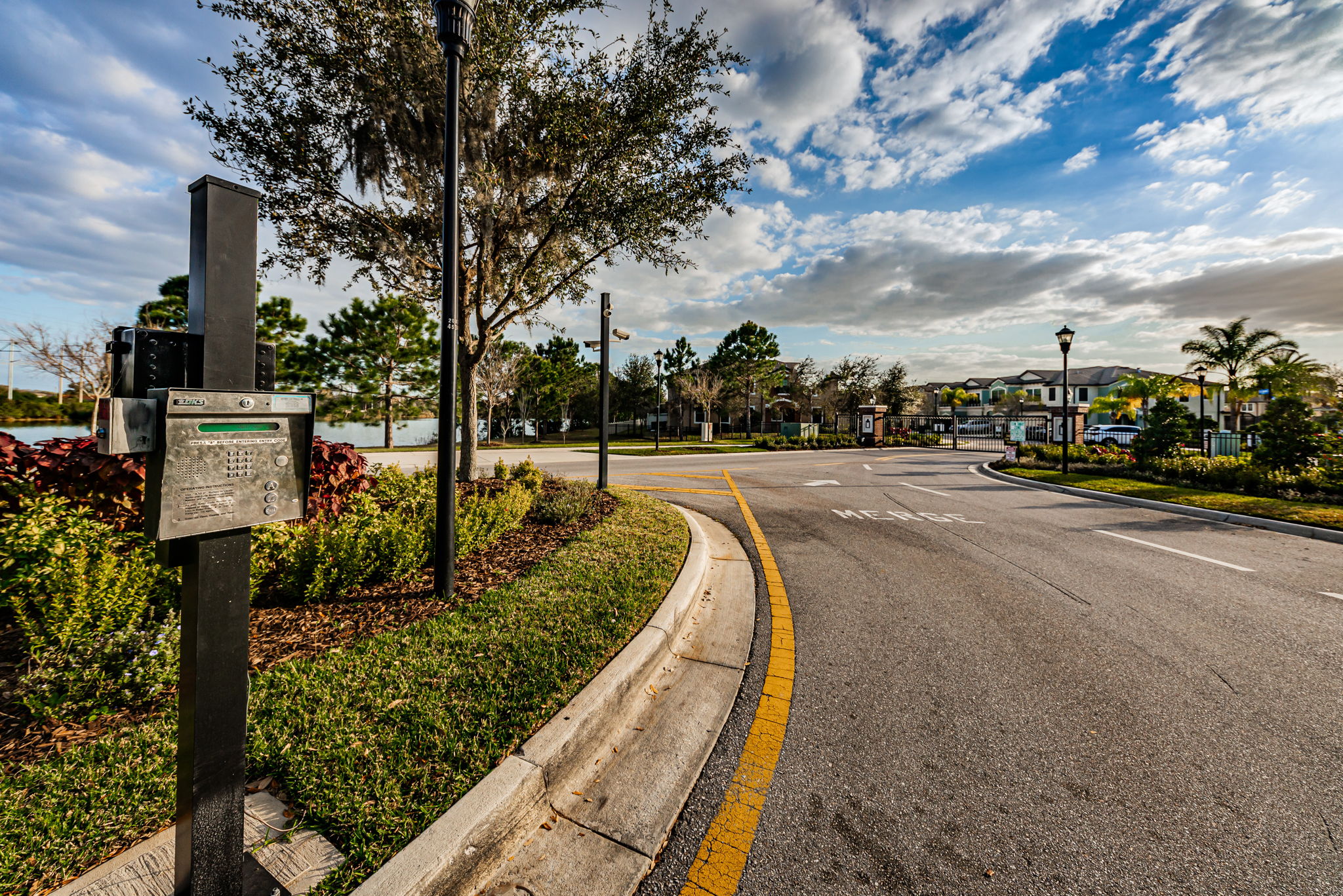 2-Gated Entry