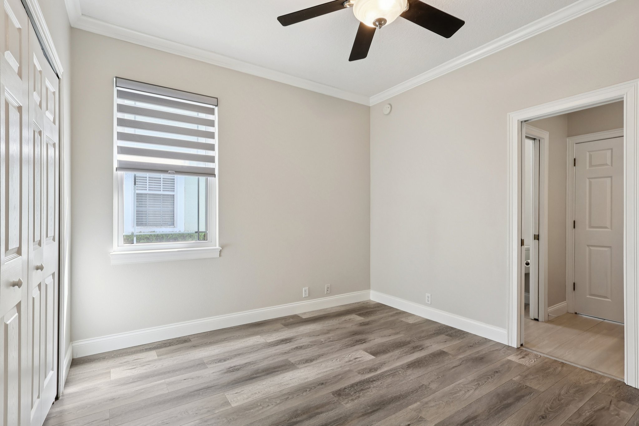 Claymont Cir-L1103-027.jpg