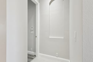 Claymont Cir-L1103-029.jpg