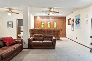  Photo 49