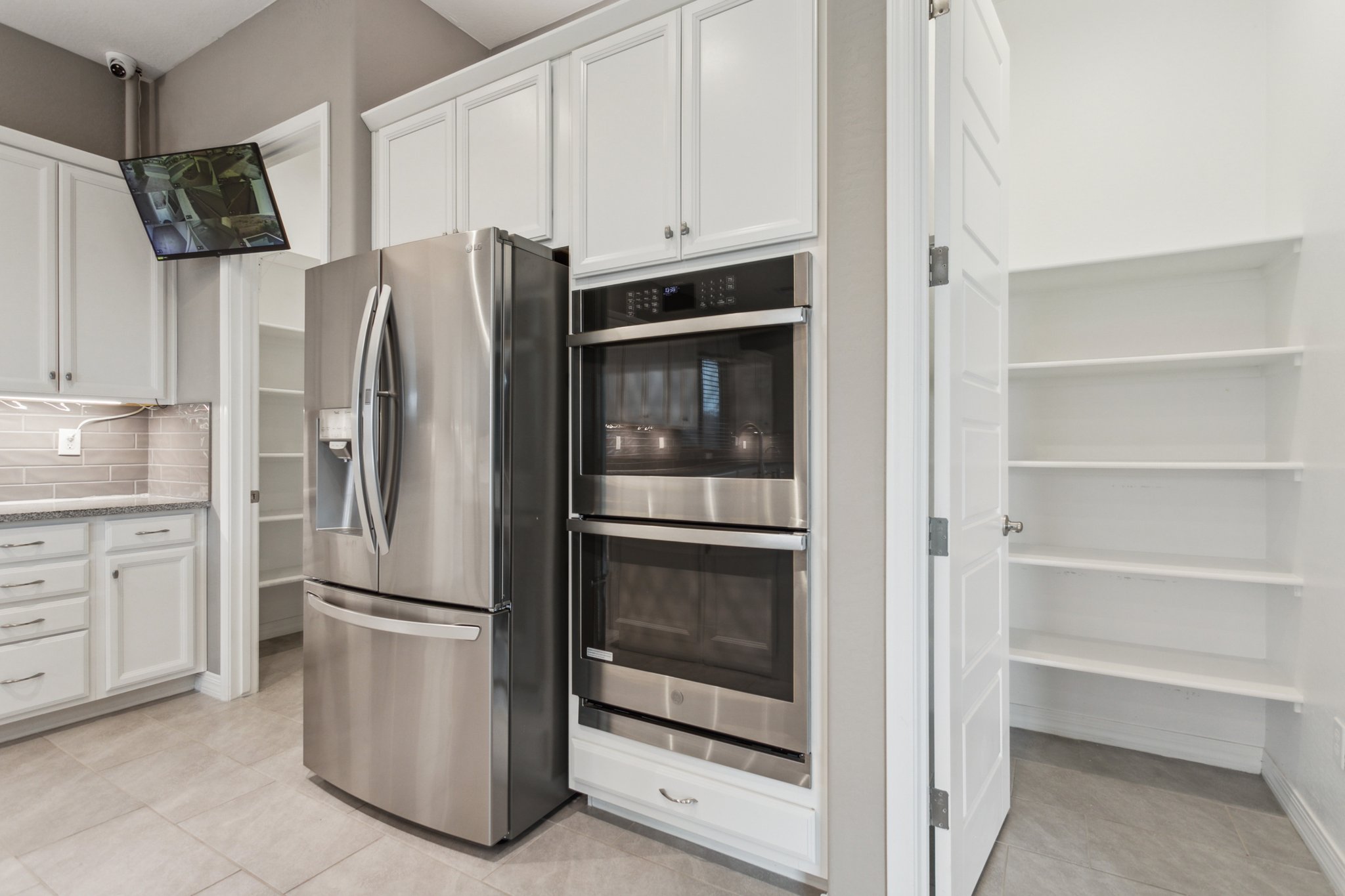 11609 W Andrew Ln, Peoria, AZ 85383 - 007.jpg